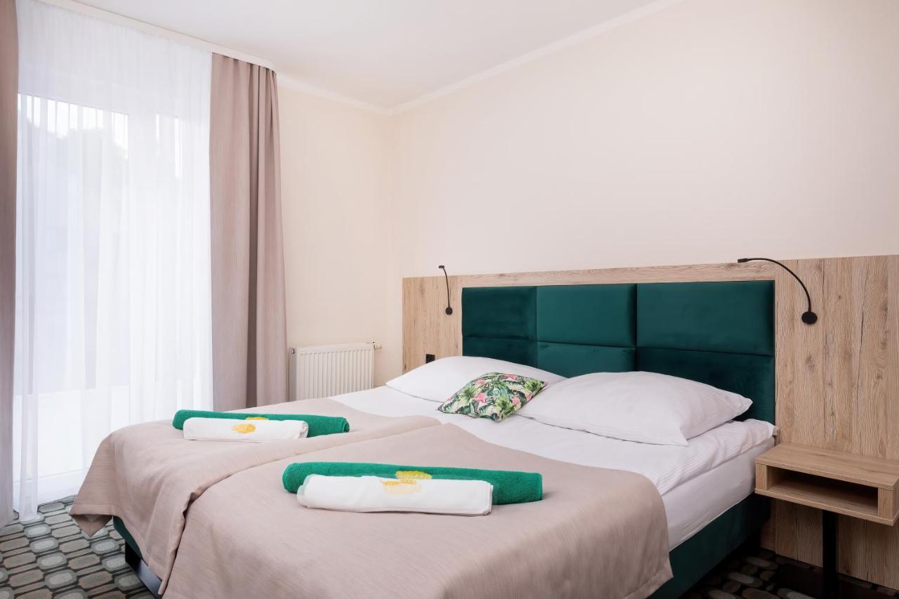 Flamingo Apartment โปเบียโรโว ภายนอก รูปภาพ