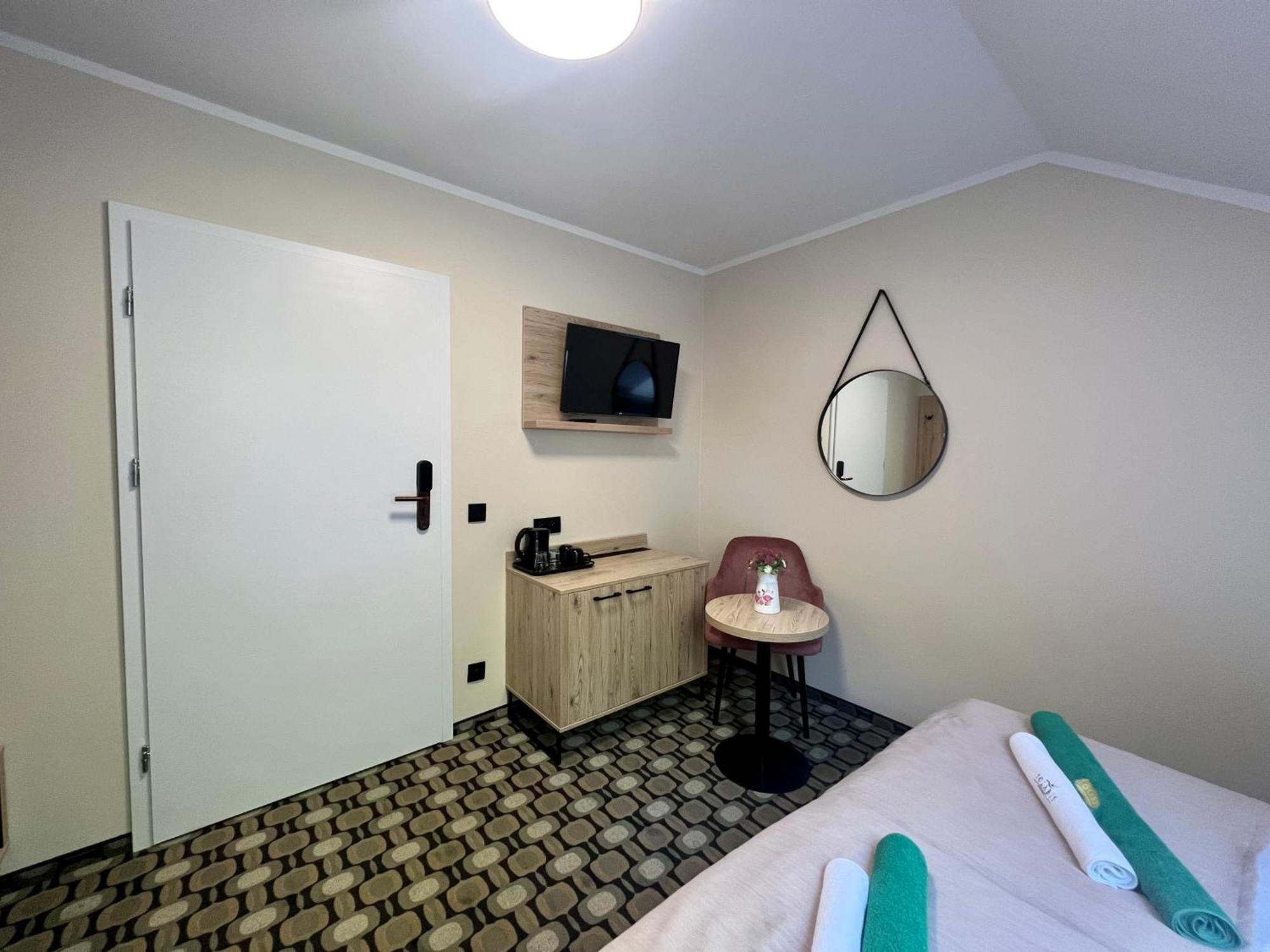 Flamingo Apartment โปเบียโรโว ภายนอก รูปภาพ